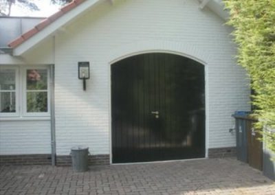 garagedeurkozijn getoogd